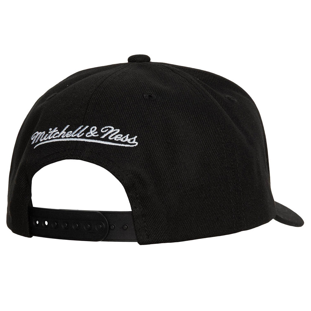 Mitchell & Ness - Team Ground 2.0 Kings Pro Snapback - Black